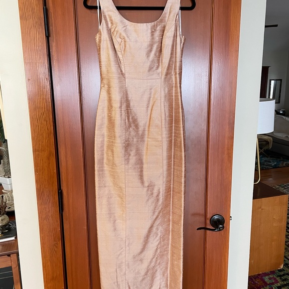 Watters & Watters 100% Silk Dress with Cap, Size 4 ,Champagne Vintage 90… - Picture 4 of 7